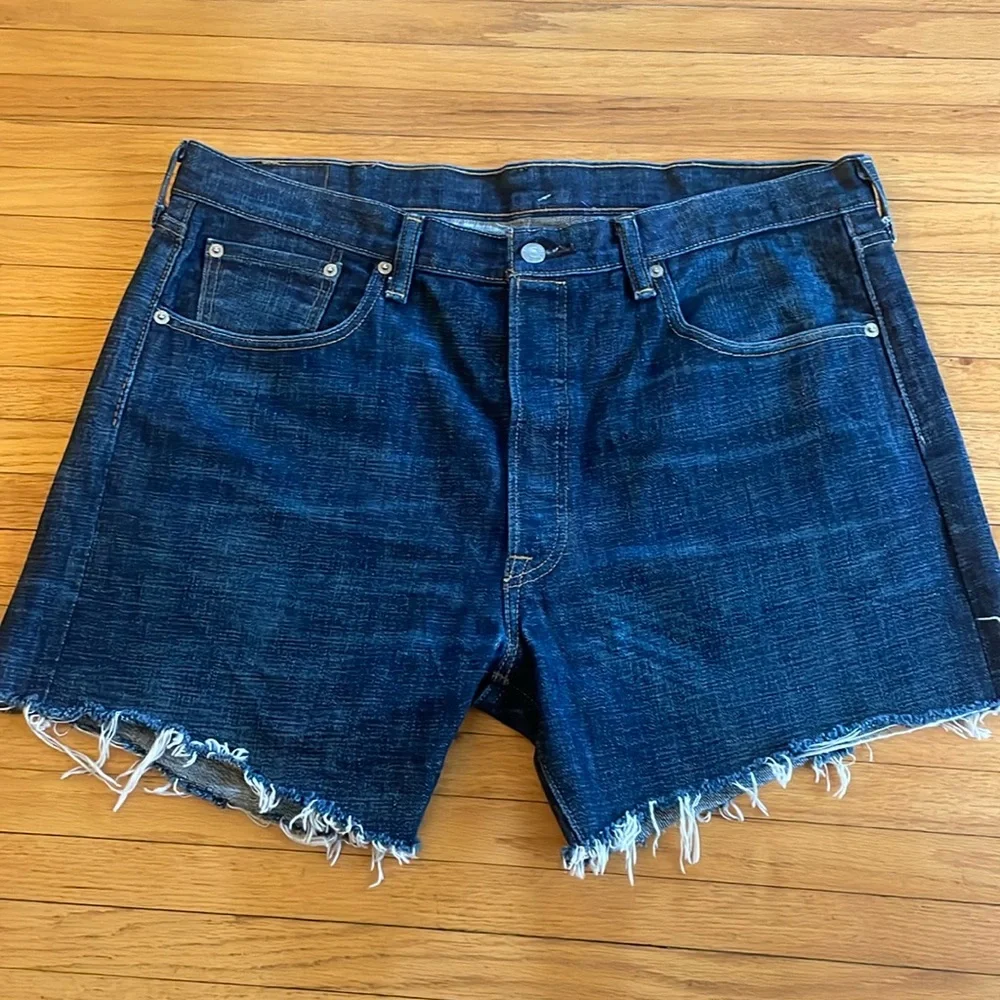 Levi’s 501 Cutoff Jean Denim Shorts Raw Hem